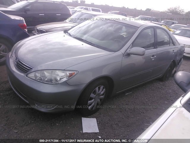 4T1BE32K15U616800 - 2005 TOYOTA CAMRY LE/XLE/SE 青色 照片 2