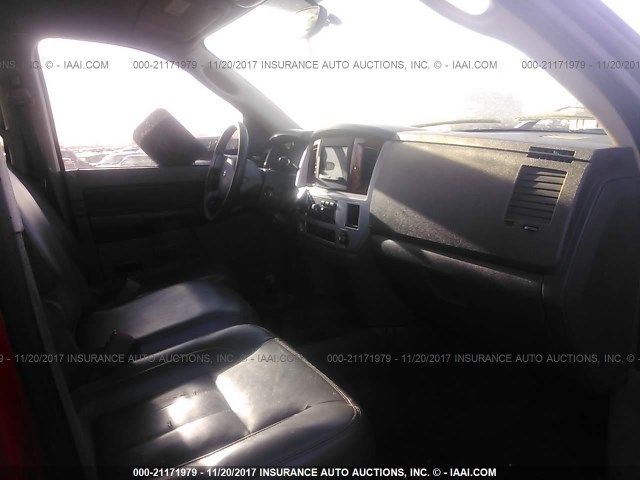 3D3KS28D07G775742 - 2007 DODGE RAM 2500 ST/SLT 红色 照片 5