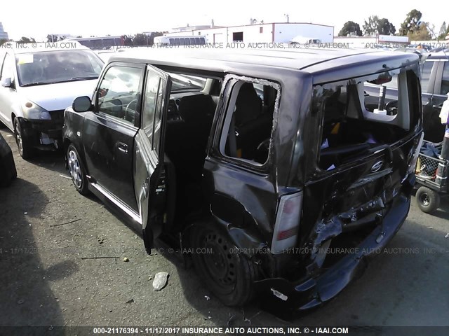 JTLKT324250202139 - 2005 TOYOTA SCION XB BLACK photo 3