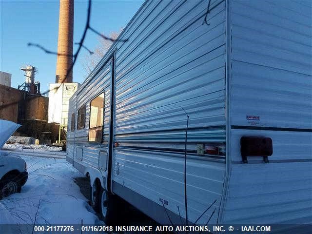 4X4TWDF251B037993 - 2001 FOREST RIVER WILDWOOD  白色 照片 5