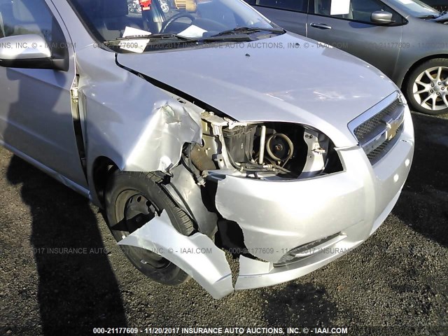 KL1TD56E09B334328 - 2009 CHEVROLET AVEO LS/LT SILVER photo 6