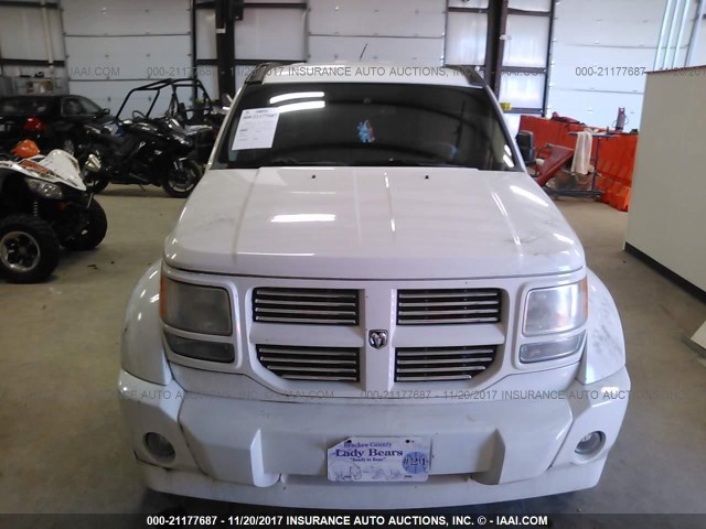 1D8GU58617W737564 - 2007 DODGE NITRO R/T WHITE photo 6