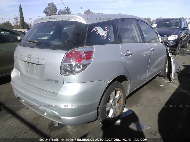 2T1KR32E76C623929 - 2006 TOYOTA COROLLA MATRIX XR GRAY photo 4
