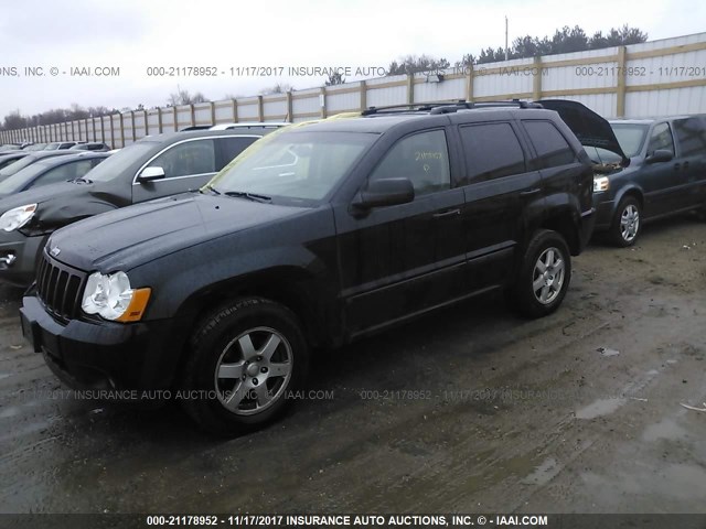 1J8GR48K08C173957 - 2008 JEEP GRAND CHEROKEE LAREDO BLACK photo 2