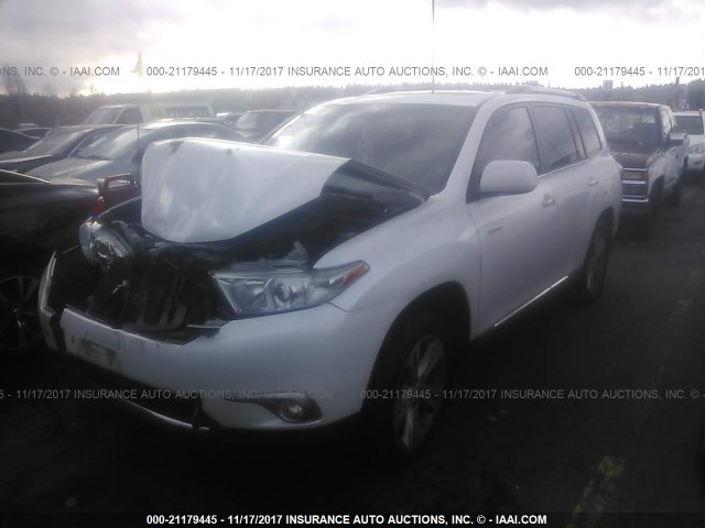 5TDDK3EH6BS084756 - 2011 TOYOTA HIGHLANDER LIMITED WHITE photo 2