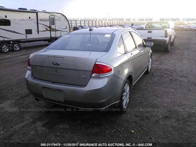 1FAHP35N08W275970 - 2008 FORD FOCUS SE/SEL/SES SILVER photo 4