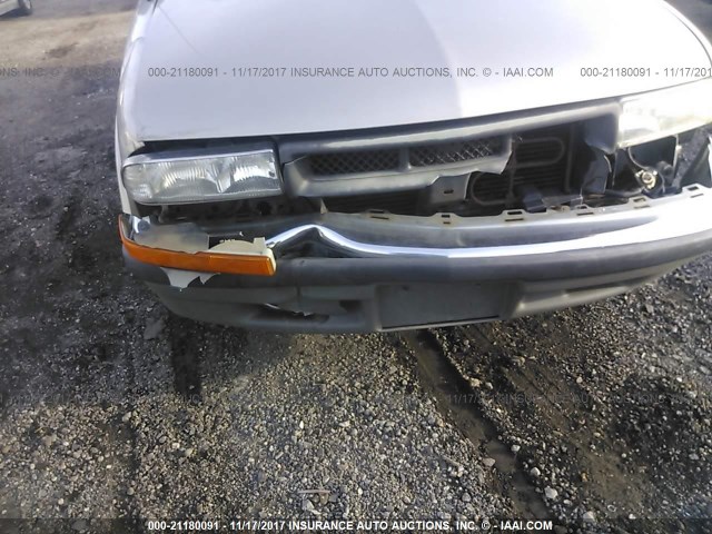 1GCCS1455YK262129 - 2000 CHEVROLET S TRUCK S10 GOLD photo 6