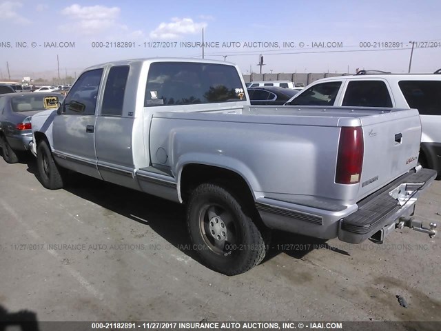 2GTEK19K6N1541379 - 1992 GMC SIERRA K1500 SILVER photo 3