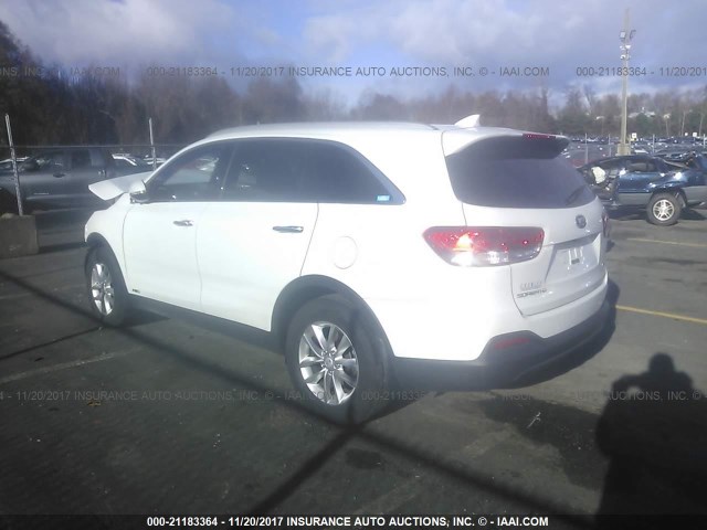 5XYPGDA36GG074683 - 2016 KIA SORENTO LX/L WHITE photo 3