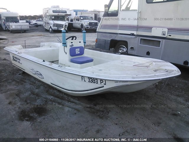 EKHOT742I011 - 2011 CAROLINA SKIFF FISHING BOAT  WHITE photo 1