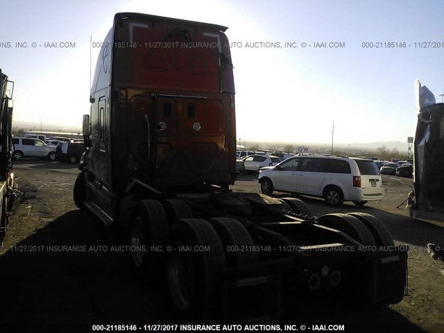 1FUJGLDR4CSBC4105 - 2012 FREIGHTLINER CASCADIA 125  RED photo 3