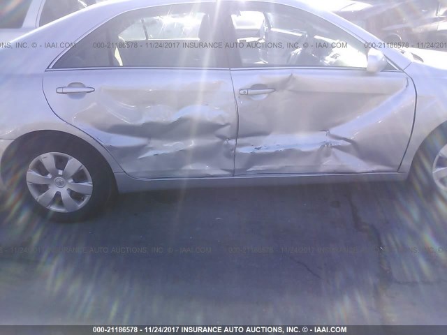 4T1BE46K07U018491 - 2007 TOYOTA CAMRY NEW GENERAT CE/LE/XLE/SE SILVER photo 6