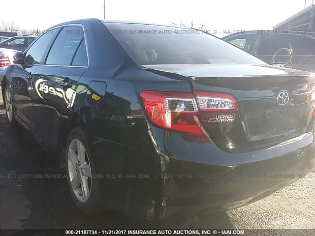 4T1BF1FK6CU184830 - 2012 TOYOTA CAMRY SE/LE/XLE Dark Blue photo 3