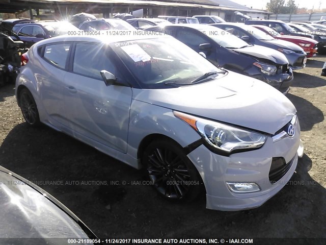 KMHTC6AD6DU125667 - 2013 HYUNDAI VELOSTER SILVER photo 1