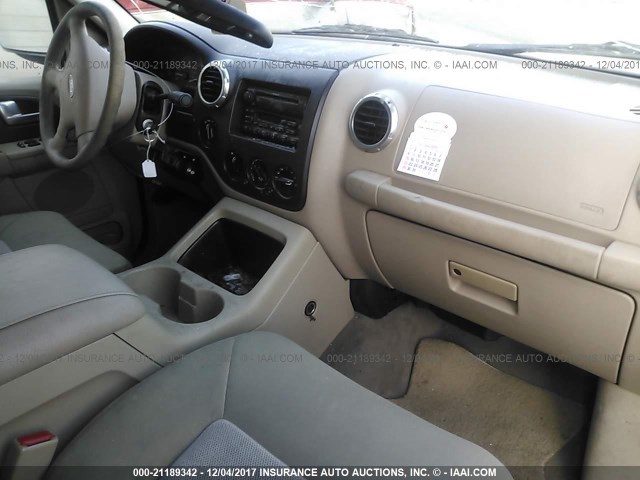 1FMPU16L23LB32329 - 2003 FORD EXPEDITION XLT Boz foto 5