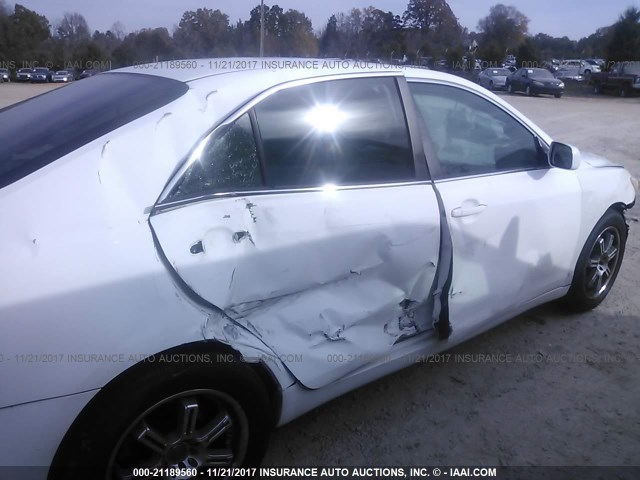 4T1BE46K47U562945 - 2007 TOYOTA CAMRY NEW GENERAT CE/LE/XLE/SE WHITE photo 6