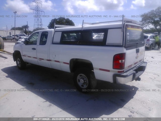 1GC5CVBG3AZ204101 - 2010 CHEVROLET SILVERADO C2500 HEAVY DUTY WHITE photo 3