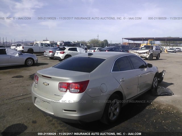 1G11B5SL0FF136324 - 2015 CHEVROLET MALIBU LS ვერცხლისფერი ფოტო 4