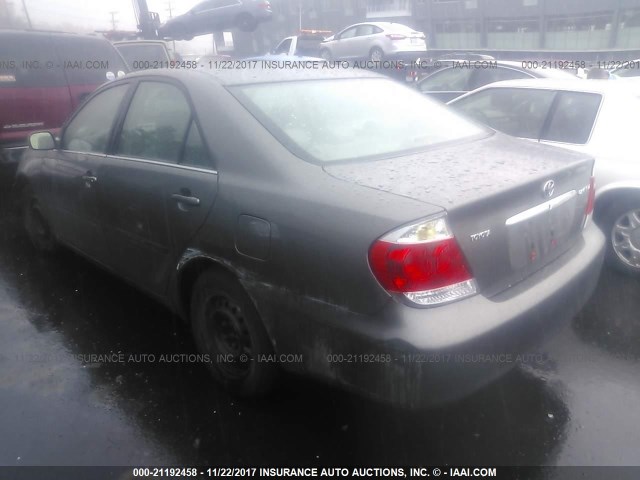 4T1BE32K36U666664 - 2006 TOYOTA CAMRY LE/XLE/SE GRAY photo 3