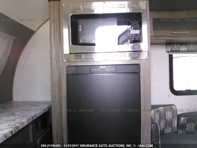 4X4TRPT18HC017620 - 2017 FOREST RIVER R POD  灰色 照片 7