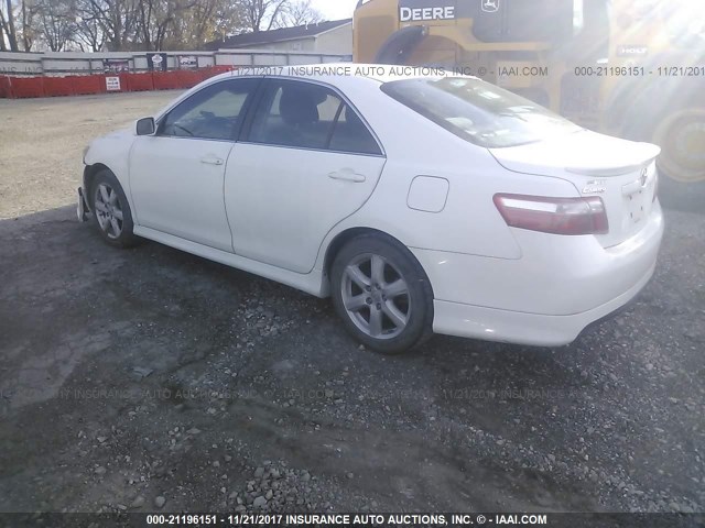 4T1BE46K67U707290 - 2007 TOYOTA CAMRY NEW GENERAT CE/LE/XLE/SE WHITE photo 3