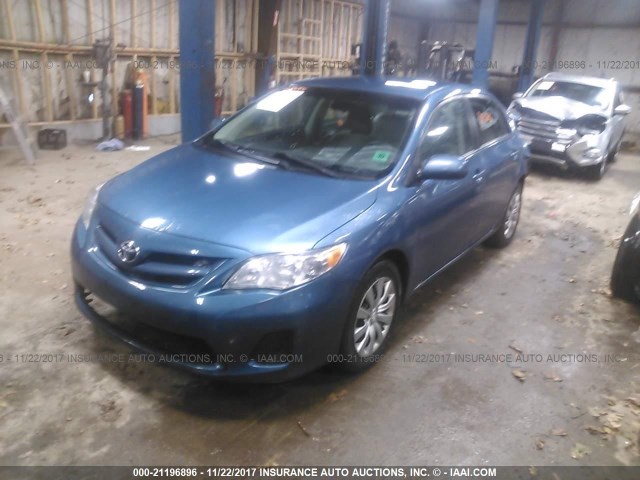 5YFBU4EE1CP071744 - 2012 TOYOTA COROLLA S/LE BLUE photo 2