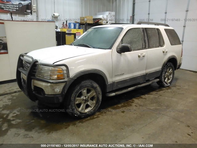 1FMDU73E55UA14963 - 2005 FORD EXPLORER XLT/XLT SPORT/NBX WHITE photo 2