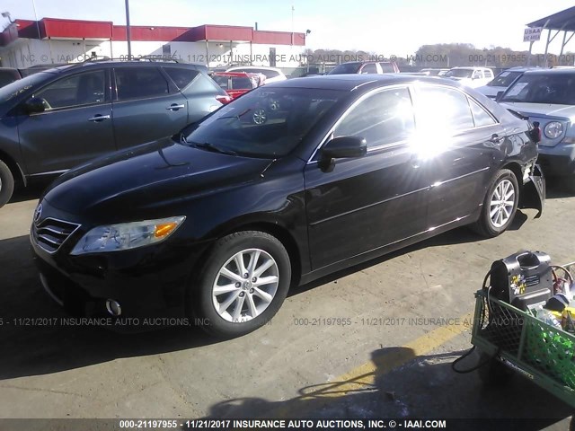 4T4BF3EKXAR021274 - 2010 TOYOTA CAMRY SE/LE/XLE BLACK photo 2
