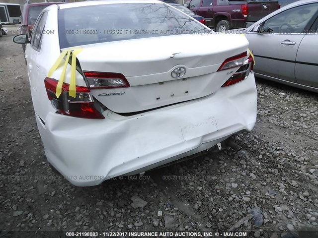 4T1BF1FK1EU305198 - 2014 TOYOTA CAMRY L/SE/LE/XLE 白色 照片 6