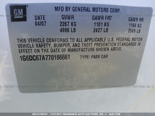 1G6DC67A770186661 - 2007 CADILLAC STS WHITE photo 9