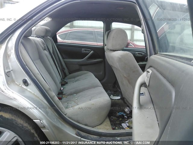 JT2BG22K210562491 - 2001 TOYOTA CAMRY CE/LE/XLE 银色 照片 8