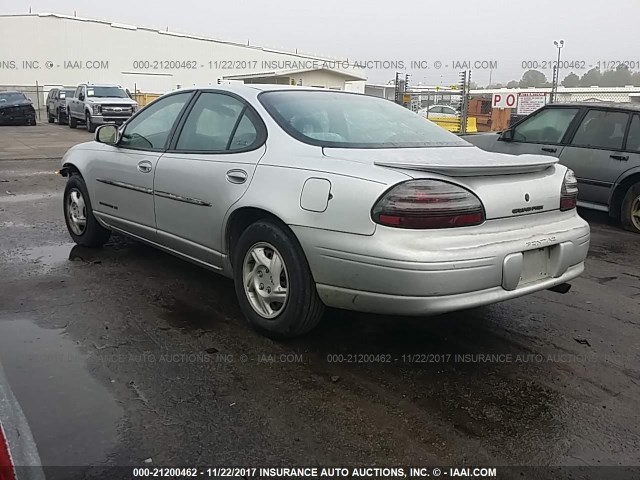 1G2WK52JX2F102448 - 2002 PONTIAC GRAND PRIX SE SILVER photo 3