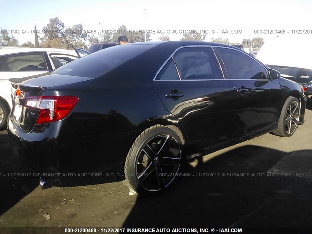 4T1BF1FK9DU675149 - 2013 TOYOTA CAMRY L/SE/LE/XLE 黑色 照片 4