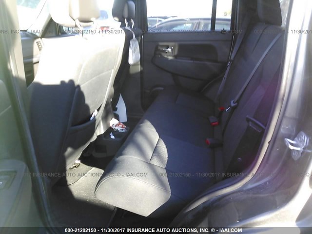 1C4PJMAK1CW147433 - 2012 JEEP LIBERTY SPORT 灰色 照片 8