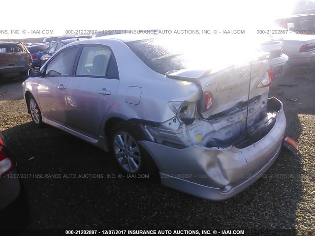 2T1BU4EE5AC501238 - 2010 TOYOTA COROLLA S/LE/XLE SILVER photo 3