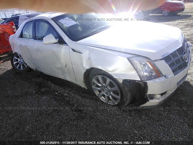 1G6DT57V280135809 - 2008 CADILLAC CTS HI FEATURE V6 WHITE photo 1