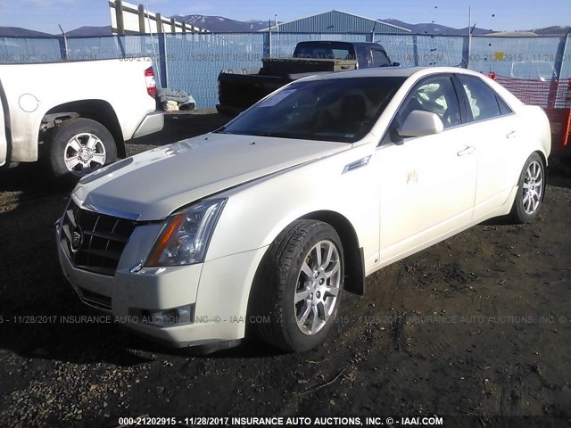 1G6DT57V280135809 - 2008 CADILLAC CTS HI FEATURE V6 WHITE photo 2