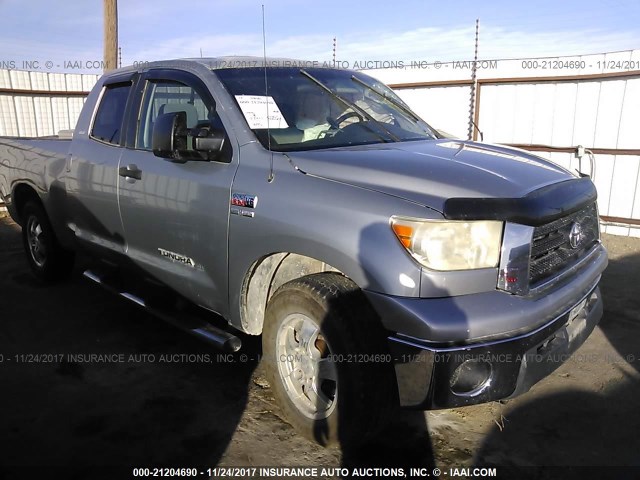 5TFRV54147X005566 - 2007 TOYOTA TUNDRA DOUBLE CAB SR5 SILVER photo 1