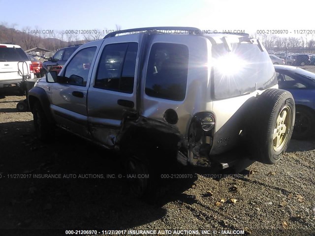 1J4GL48K15W603234 - 2005 JEEP LIBERTY SPORT SILVER photo 3