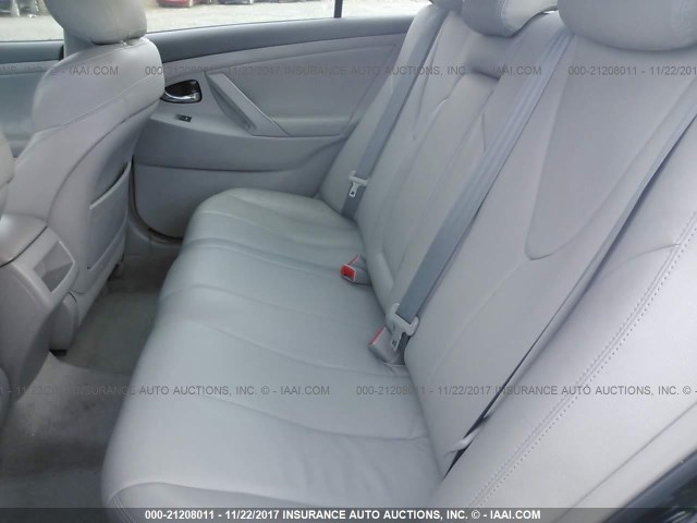 4T1BF3EK7AU076369 - 2010 TOYOTA CAMRY SE/LE/XLE BLACK photo 8