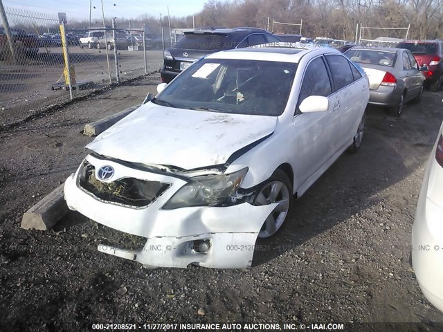 4T1BF3EK3AU509265 - 2010 TOYOTA CAMRY SE/LE/XLE WHITE photo 2