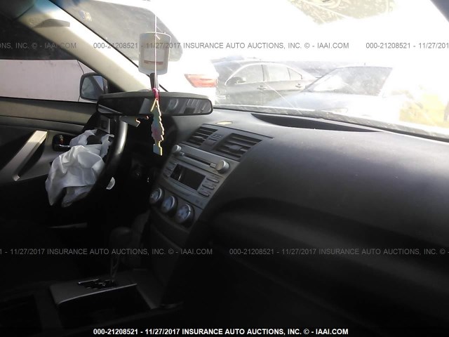 4T1BF3EK3AU509265 - 2010 TOYOTA CAMRY SE/LE/XLE WHITE photo 5