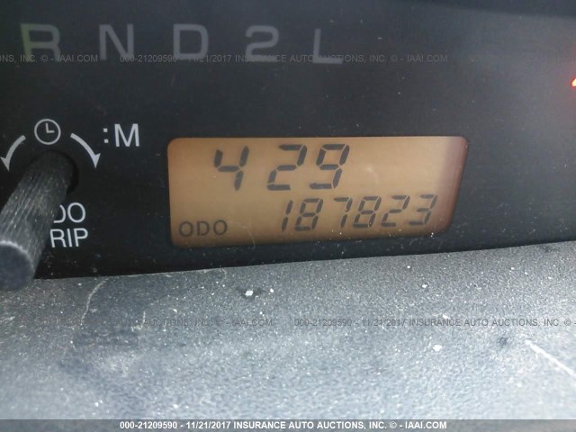 JTLKT324864074080 - 2006 TOYOTA SCION XB BLACK photo 7