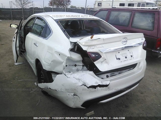 1N4AL3AP3HC113255 - 2017 NISSAN ALTIMA 2.5/S/SV/SL/SR WHITE photo 3