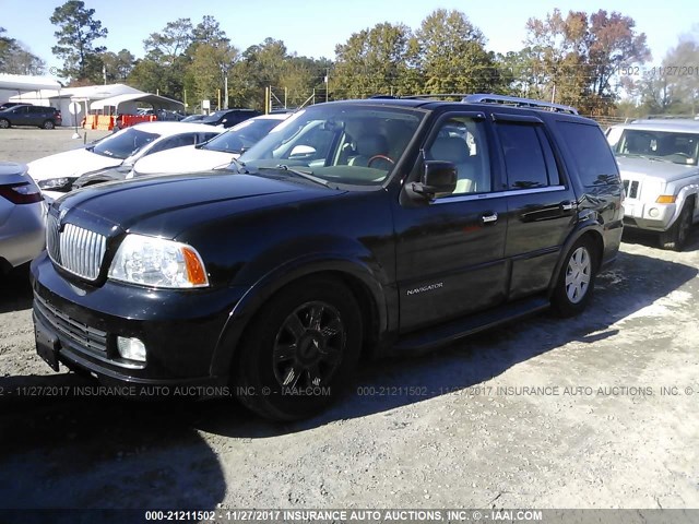 5LMFU28525LJ04773 - 2005 LINCOLN NAVIGATOR BLACK photo 2