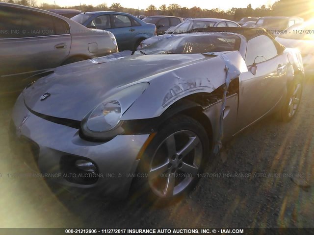 1G2MG35X37Y133923 - 2007 PONTIAC SOLSTICE GXP SILVER photo 2