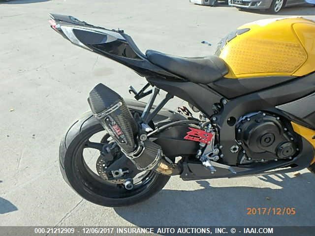 JS1GR7MA7C2102124 - 2012 SUZUKI GSX750 YELLOW photo 6