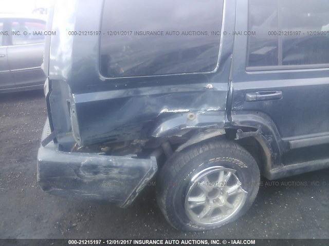 1J8HG48K17C577682 - 2007 JEEP COMMANDER BLUE photo 6