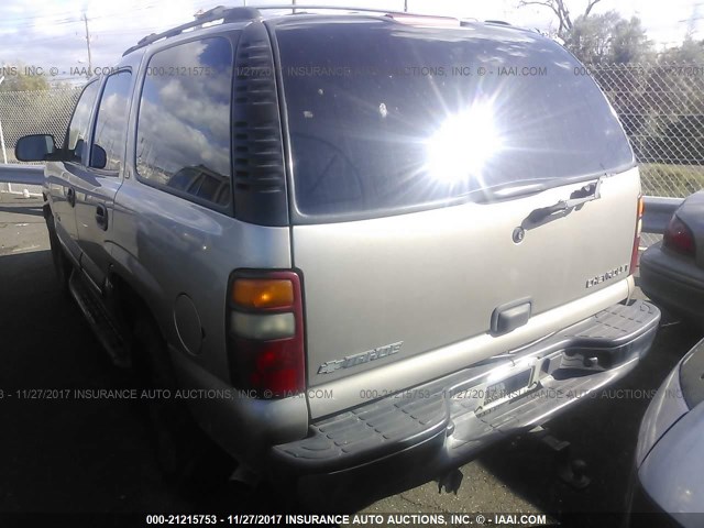 1GNEK13T22J175009 - 2002 CHEVROLET TAHOE K1500 SILVER photo 3