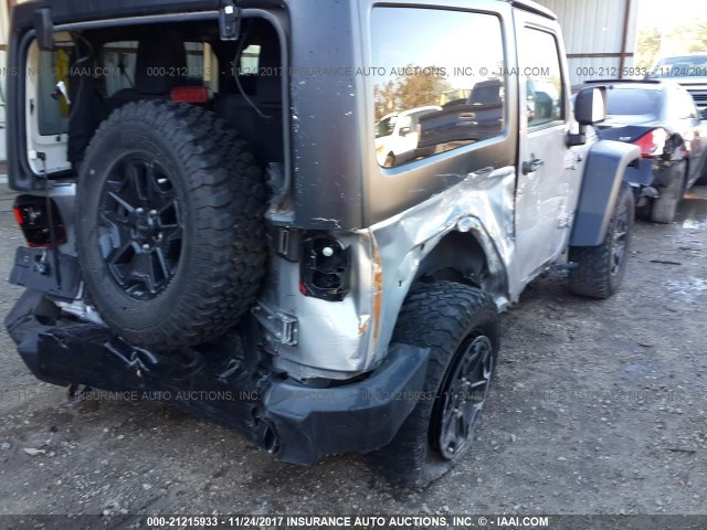 1C4AJWAG0GL140039 - 2016 JEEP WRANGLER SPORT SILVER photo 4